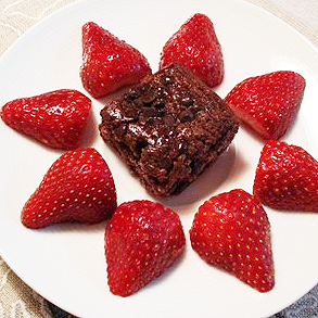 Post image for Decadent Chocolate Valentine’s Cake